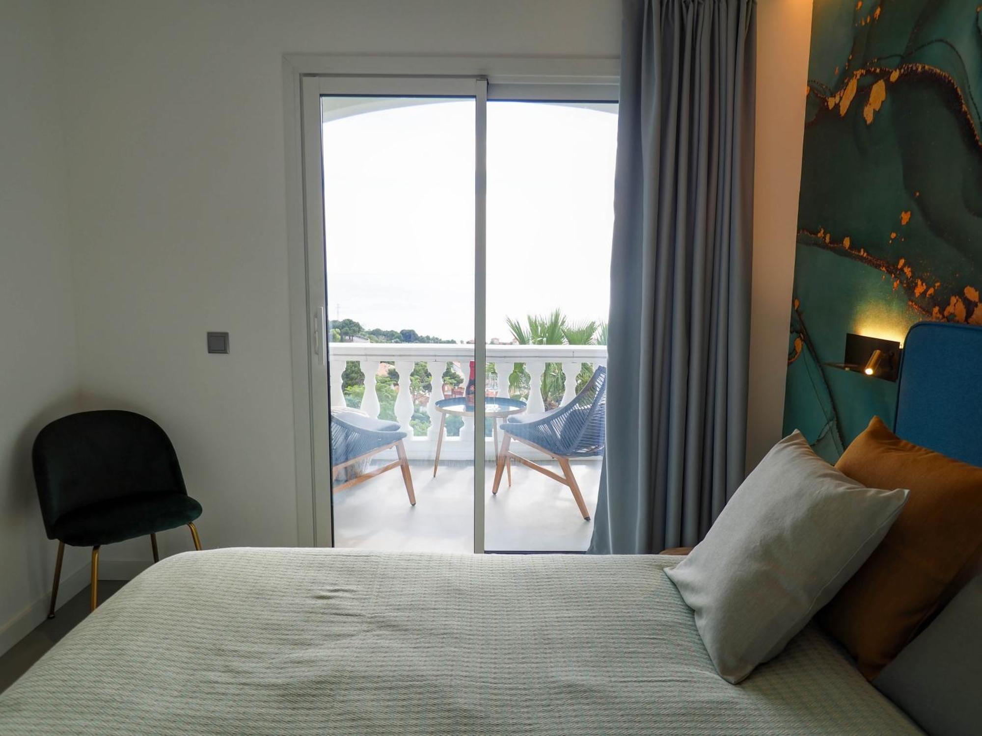 Blue Hill - Only Adults Apartment Sitges